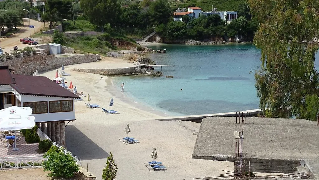 Apartments Neri Ksamil