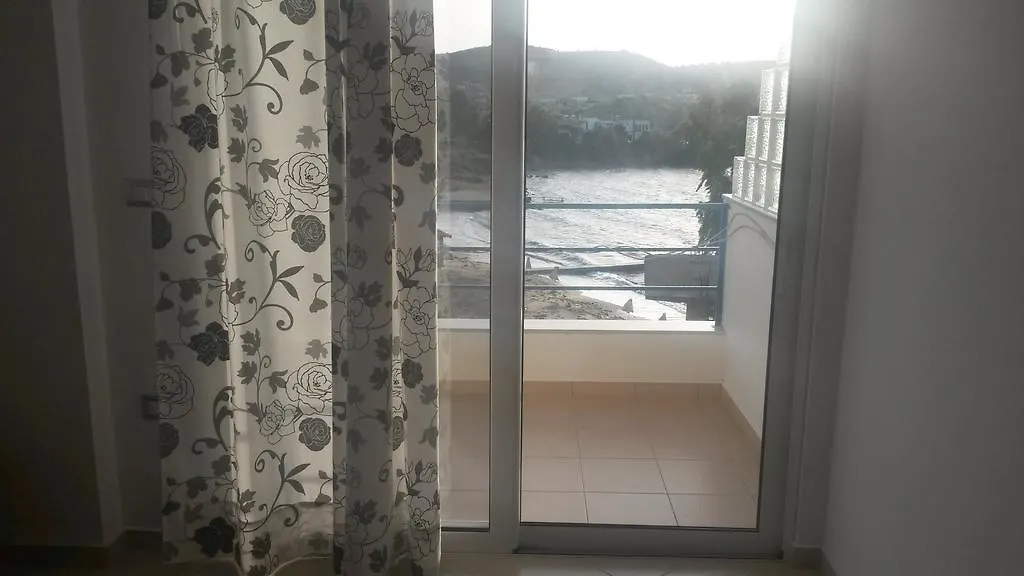 Apartments Neri Ksamil