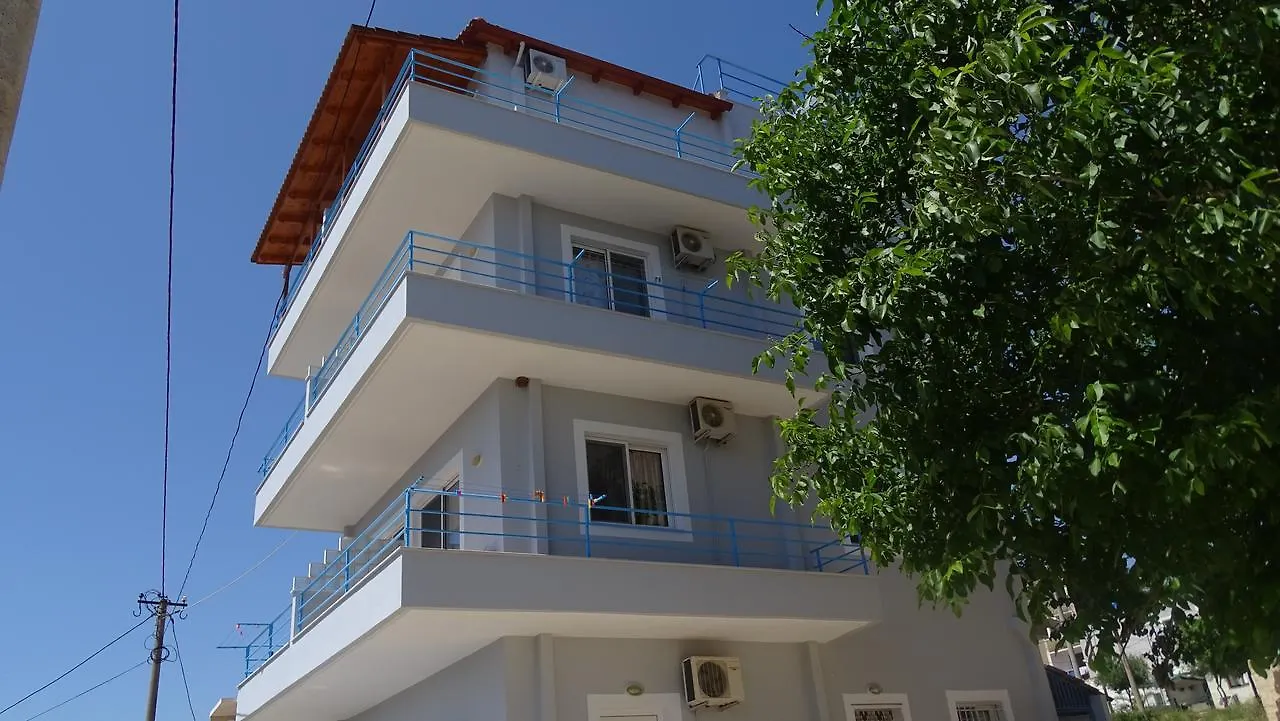 Apartments Neri Ksamil